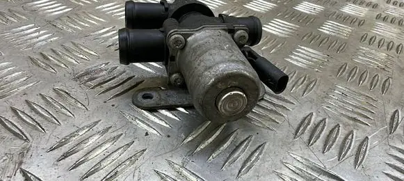Audi A3 S3 8V Coolant heater control valve 5Q0906457C