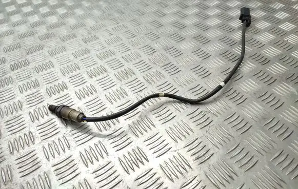 Volkswagen Golf VII Lambda probe sensor 04L906262A