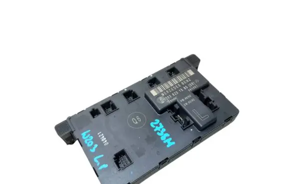 Mercedes-Benz C W203 Door control unit/module 2038201585