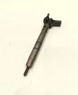 Audi A6 S6 C6 4F Fuel injector 03L130277 00371 0301371