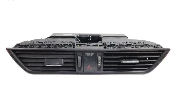 Skoda Superb B8 (3V) Dash center air vent grill 3V0820951D