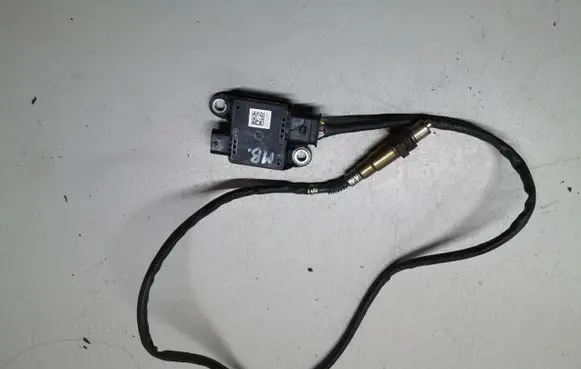 Mercedes-Benz GLE (W166 - C292) Lambda probe sensor A0009050408 0281007095 18T274S0001