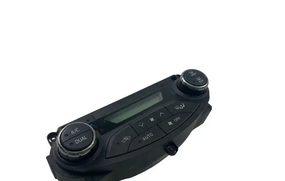 Toyota Yaris Interior fan control switch 75F206