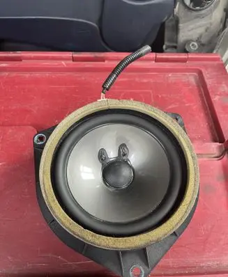 Lexus IS 220D-250-350 Front door speaker 8616053210 C3E44