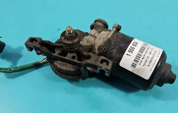 Hyundai i20 (PB PBT) Wiper motor 981101J000 IMPRK1550634