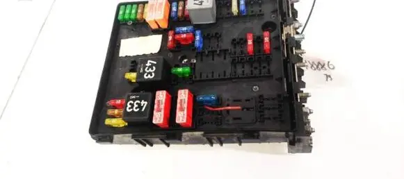Volkswagen Golf Plus Fuse box set 1K0937124K