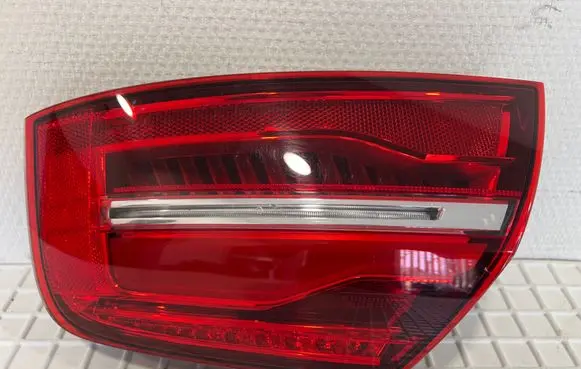 Rear/tail lights