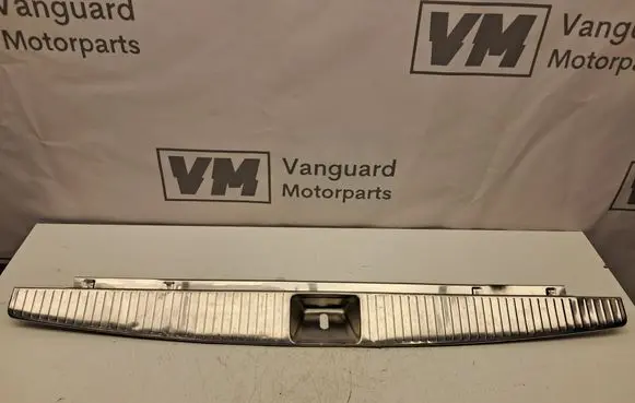 Mercedes-Benz E W212 Trunk/boot sill cover protection A2126900027