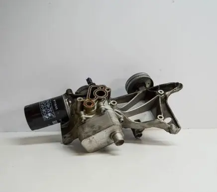 Audi A5 Sportback 8TA Engine oil radiator 06H903133F 06H903143H