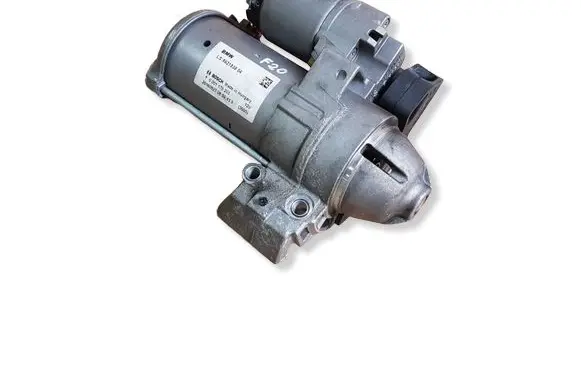 BMW 1 F20 F21 Starter motor 8621838 0001170203 20160927