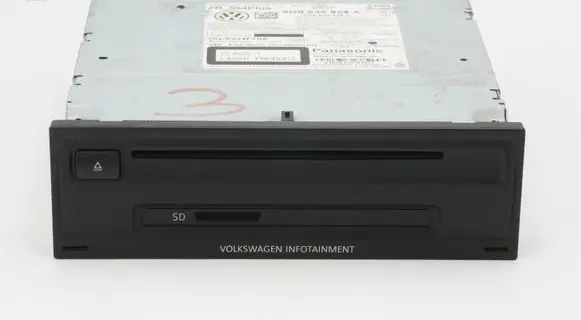 Volkswagen Golf VII Radio/CD/DVD/GPS head unit 5G0035824A