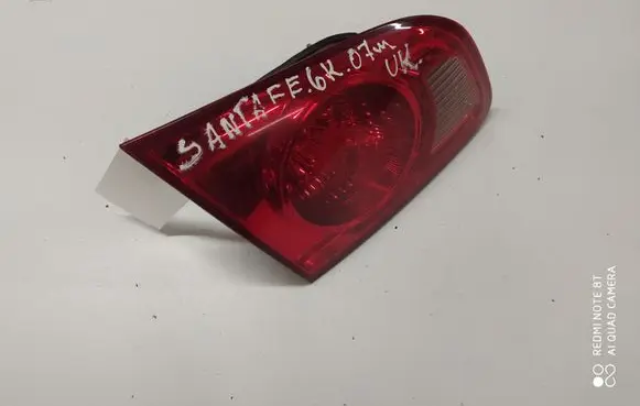 Hyundai Santa Fe Tailgate rear/tail lights 924052B0L 924052B000
