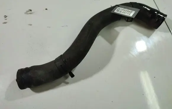 Toyota Avensis Verso Engine coolant pipe/hose