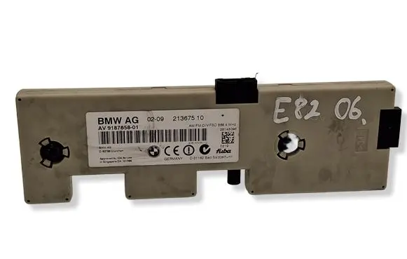 BMW 1 E82 E88 Aerial antenna amplifier 9187658