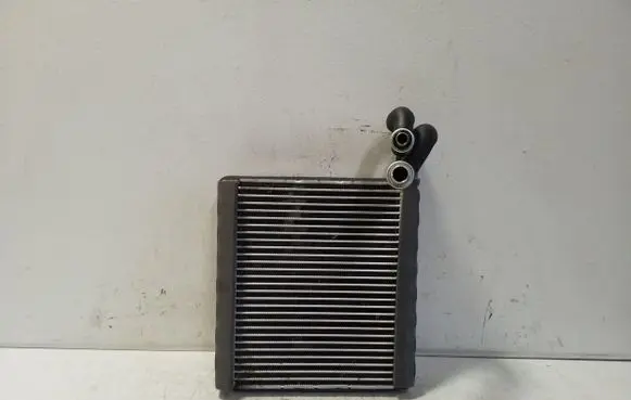 Air conditioning (A/C) radiator (interior)