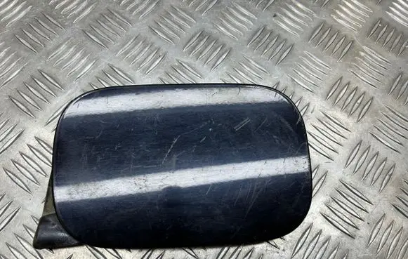 Audi A4 S4 B5 8D Fuel tank cap 8E0010184H