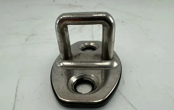 Audi A6 C7 Front door lock loop/hook striker 4H0837033