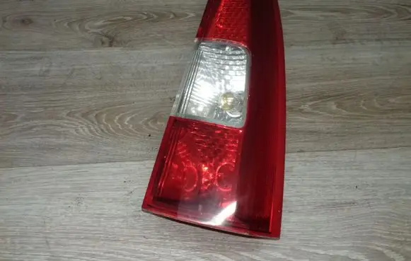 Volvo V70 Rear/tail lights 160986