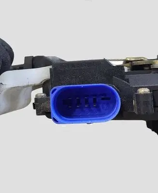 Volkswagen Caddy Front door lock 3D1837016 1T0837086 CZWL3A00468