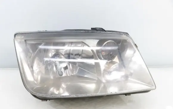 Volkswagen Bora Headlight/headlamp 