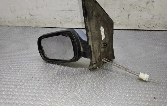 Manual wing mirror