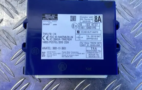 Lexus CT 200H Keyless (KESSY) go control unit/module 8999076050 2329003401