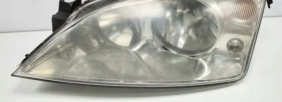Ford Mondeo Mk III Headlight/headlamp 1S7113006AJ