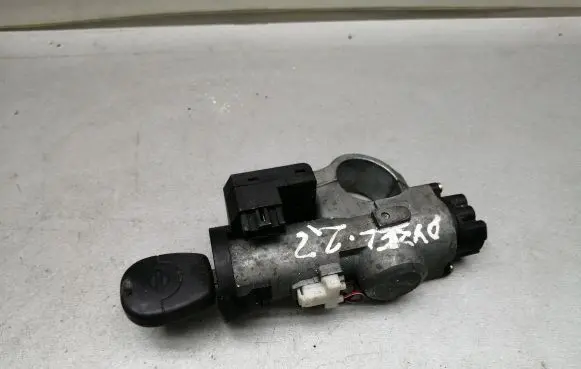 Nissan X-Trail T30 Ignition lock 28590C9902