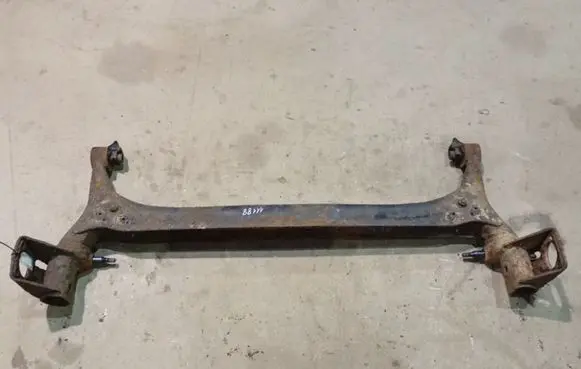 Toyota Corolla Verso AR10 Rear subframe 