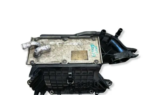 Volkswagen Golf Plus Intake manifold 03C129711AD