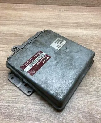 Audi 80 90 S2 B4 Engine control unit/module ECU 8A0907401A 0281001132 Used