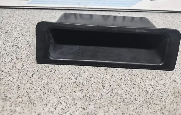 BMW 5 E39 Dashboard storage box/compartment 51168159701 51168210445