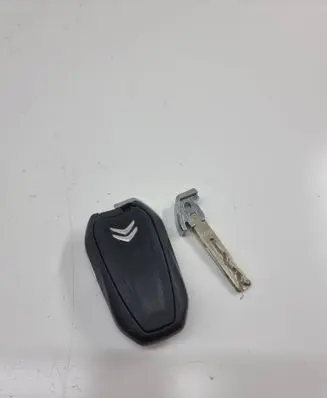 Citroen C4 Grand Picasso Ignition key/card 