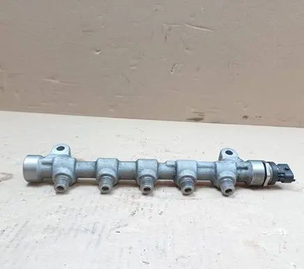 Hyundai i40 Fuel main line pipe 314002A420 0445214181 0281002863