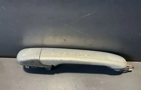 Seat Alhambra (Mk1) Front door exterior handle 