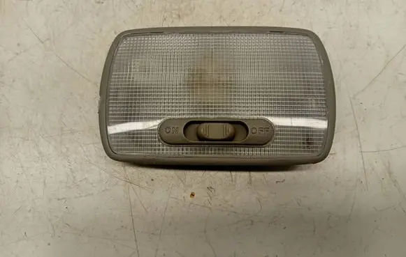 Honda Civic IX Rear seat light