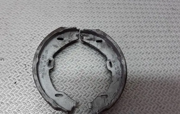 Mercedes-Benz S W220 Handbrake/parking brake pads 