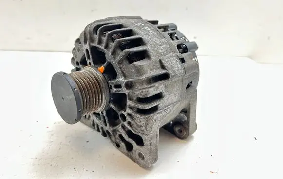 Renault Trafic II (X83) Generator/alternator 8200404459