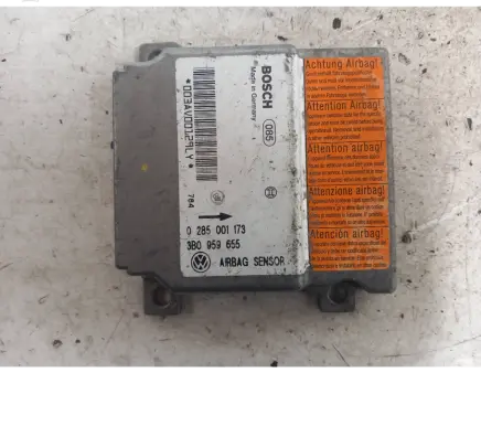 Volkswagen PASSAT B5 Airbag control unit/module 3B0959655 0285001173