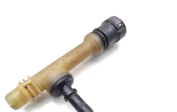 Volvo V40 Engine coolant pipe/hose