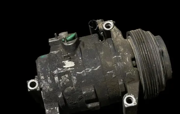 BMW X5 E53 Air conditioning (A/C) compressor (pump) 6909628