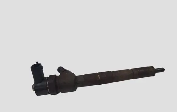 Opel Insignia A Fuel injector 0445110327