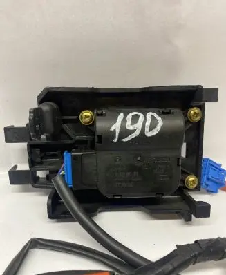 Lancia Thesis Air flap motor/actuator 617314040