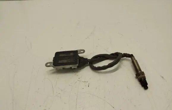 Mercedes-Benz GLE W167 Lambda probe sensor a0009050914