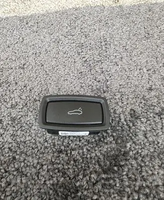 Porsche Cayenne (92A) Tailgate/boot open switch button 7PP959832H