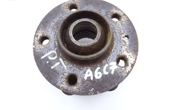 Audi A6 S6 C7 4G Rear wheel hub 8K0407615B