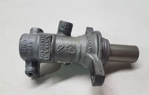 Volvo V60 Master brake cylinder 31400404 36002135