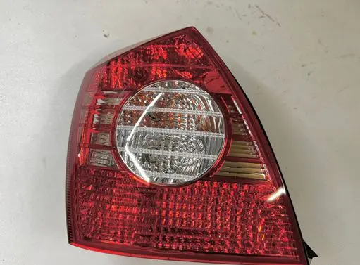 Hyundai Elantra Rear/tail lights 924022D510