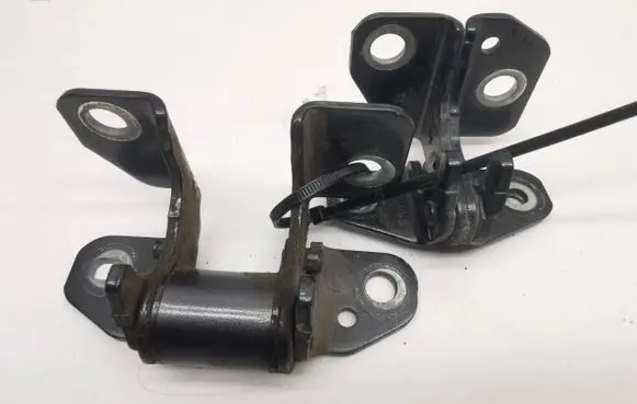 Dodge Durango Rear door hinge set 661AC