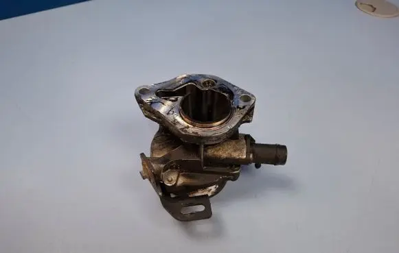 Renault Kangoo II Vacuum pump 8201005306